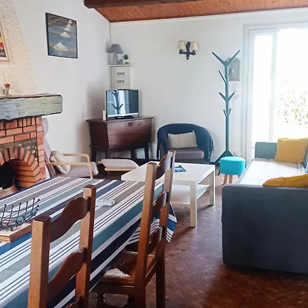 Maison Mitoyenne Noirmoutier, Calme, Terrasse, 4 Pers - Fr-1-823-80 *