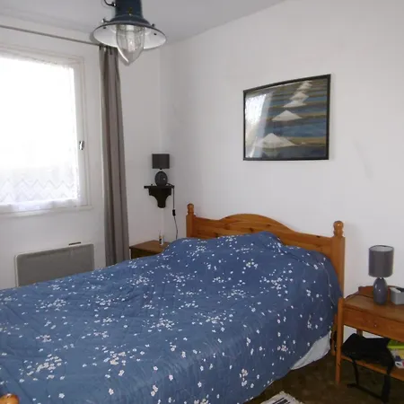 Maison Mitoyenne Noirmoutier, Calme, Terrasse, 4 Pers - Fr-1-823-80 Noirmoutier-en-l'Ile