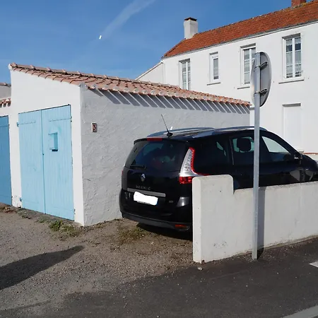 Maison Mitoyenne Noirmoutier, Calme, Terrasse, 4 Pers - Fr-1-823-80